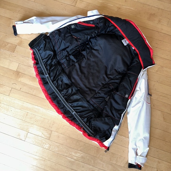 Like NEW Salomon Clima Pro Strorm ski jacket, XS, GD1092 - Picture 7 of 10